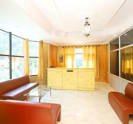 Hotel Alpine View Sarahan ภายนอก รูปภาพ
