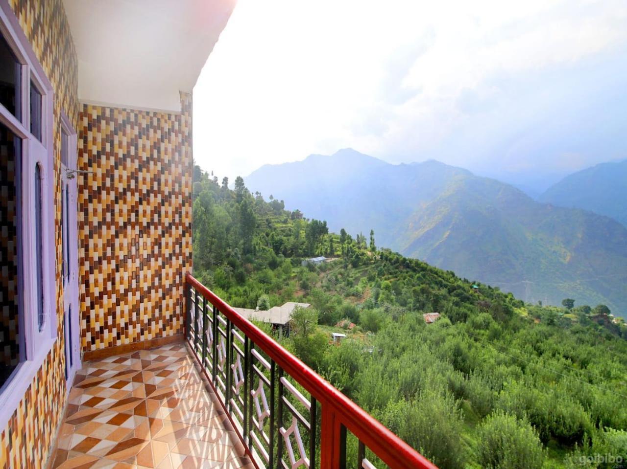 Hotel Alpine View Sarahan ภายนอก รูปภาพ